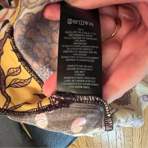 Maeve Anthropologie The Paz Button Down Long Sleeve Top Blouse Woman’s Size XS - Picture 8 of 11